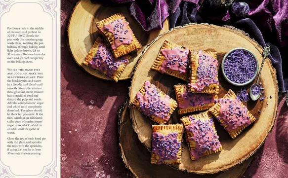 Exquisite Exandria: The Official Cookbook of Critical Role