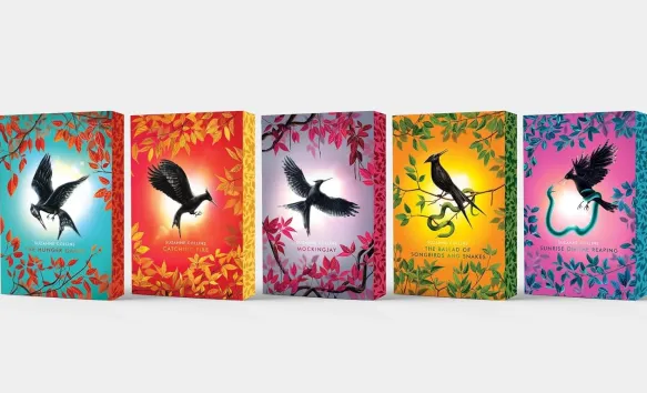 Hunger Games Deluxe Paperback Box Set